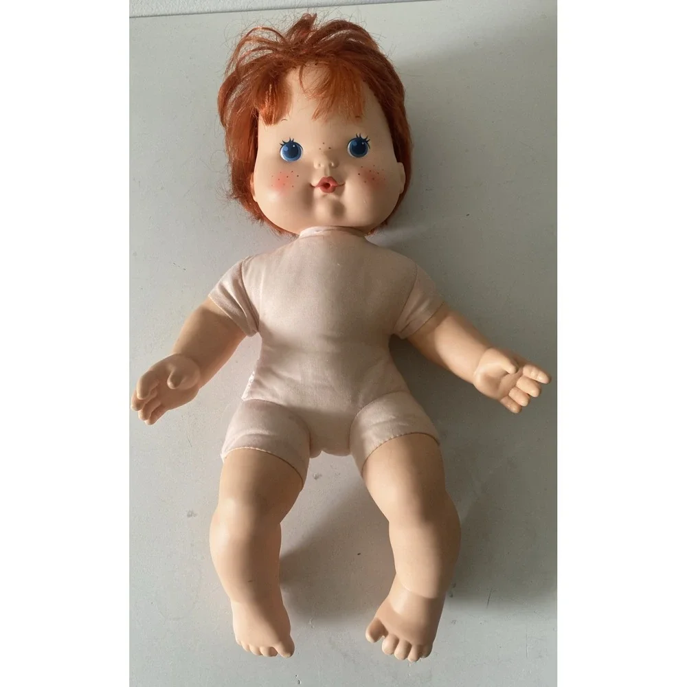 Vintage 1982 Kenner Strawberry Shortcake Blow Kiss Baby Doll 14